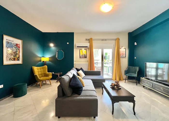 Elegant Apartment In Thissio